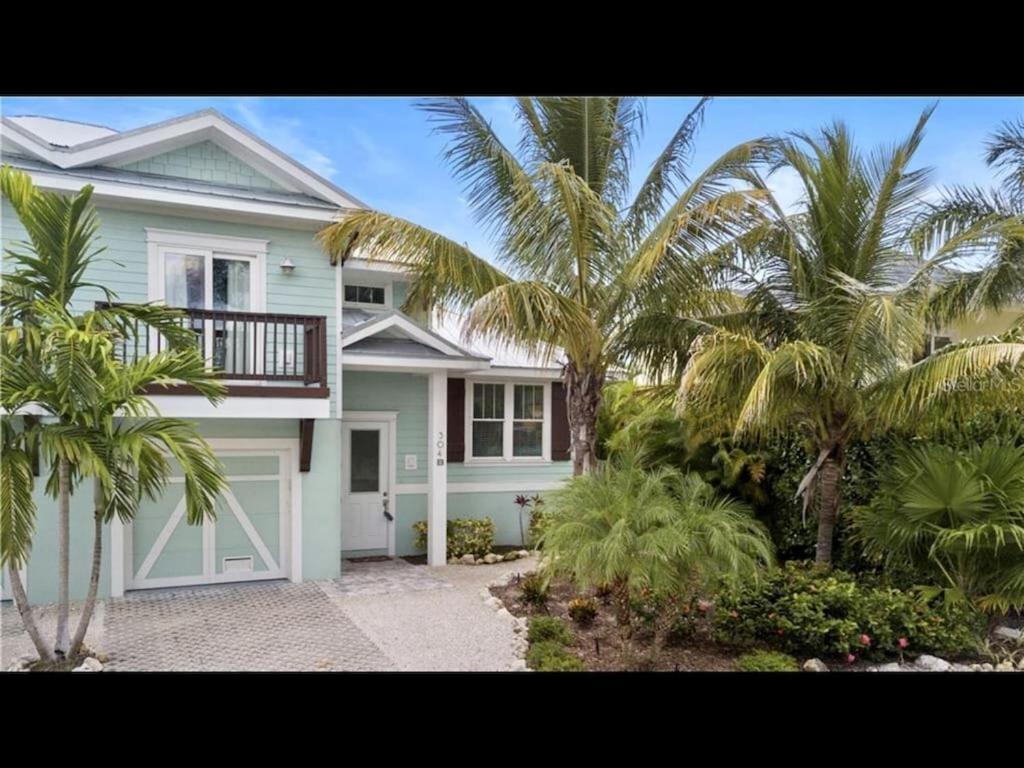 Ami/Holmes Beach - 3/2 Home - Private Heated Pool And Yard - Walk To Beach Exterior photo